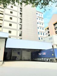 Trivex (D13), Warehouse #498874801